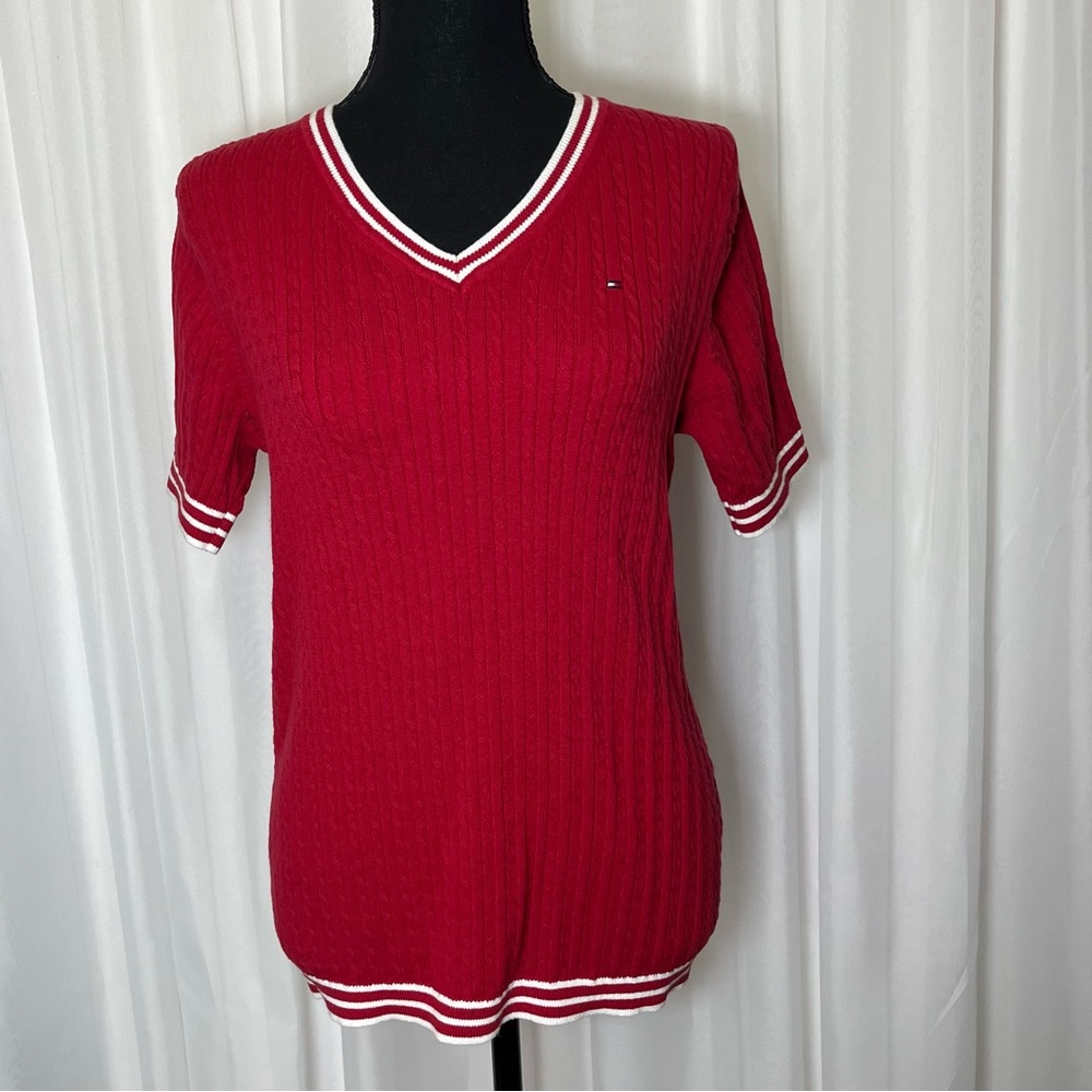Tommy Hilfiger Women's Ribbed V-Neck Top MED Red White Trim Short Sleeve Logo